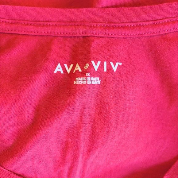 Set of Four Assorted Size XL Tops - 2 Short Sleeve 2 Long Sleeve - Picture 13 of 13